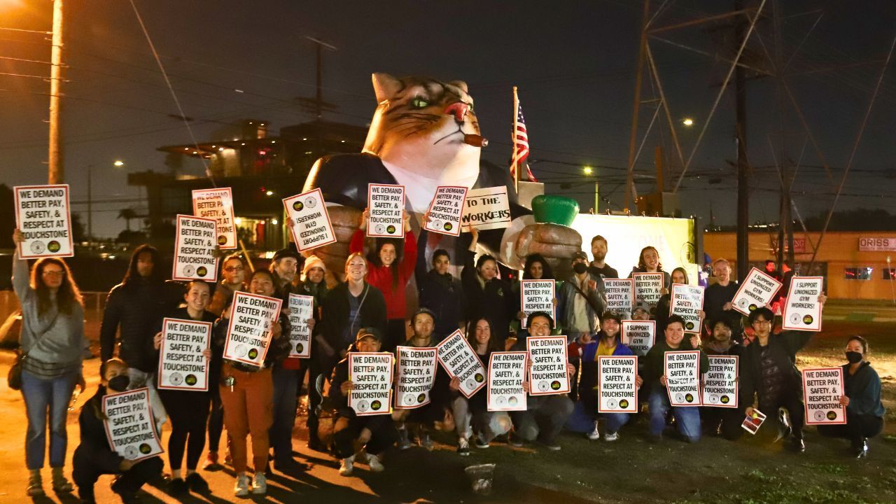 Workers at Touchstone Climbing Gym in Los Angeles Negotiating First Contract